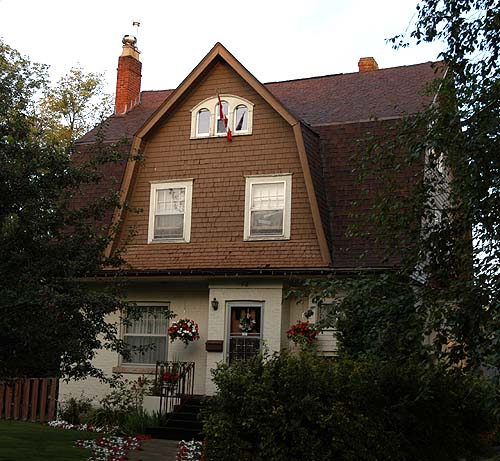Colonial Revival in Thunder Bay